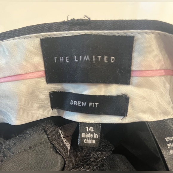 The Limited Drew Fit dress trousers. Practically new. Very nice. Size 14 - Picture 2 of 3